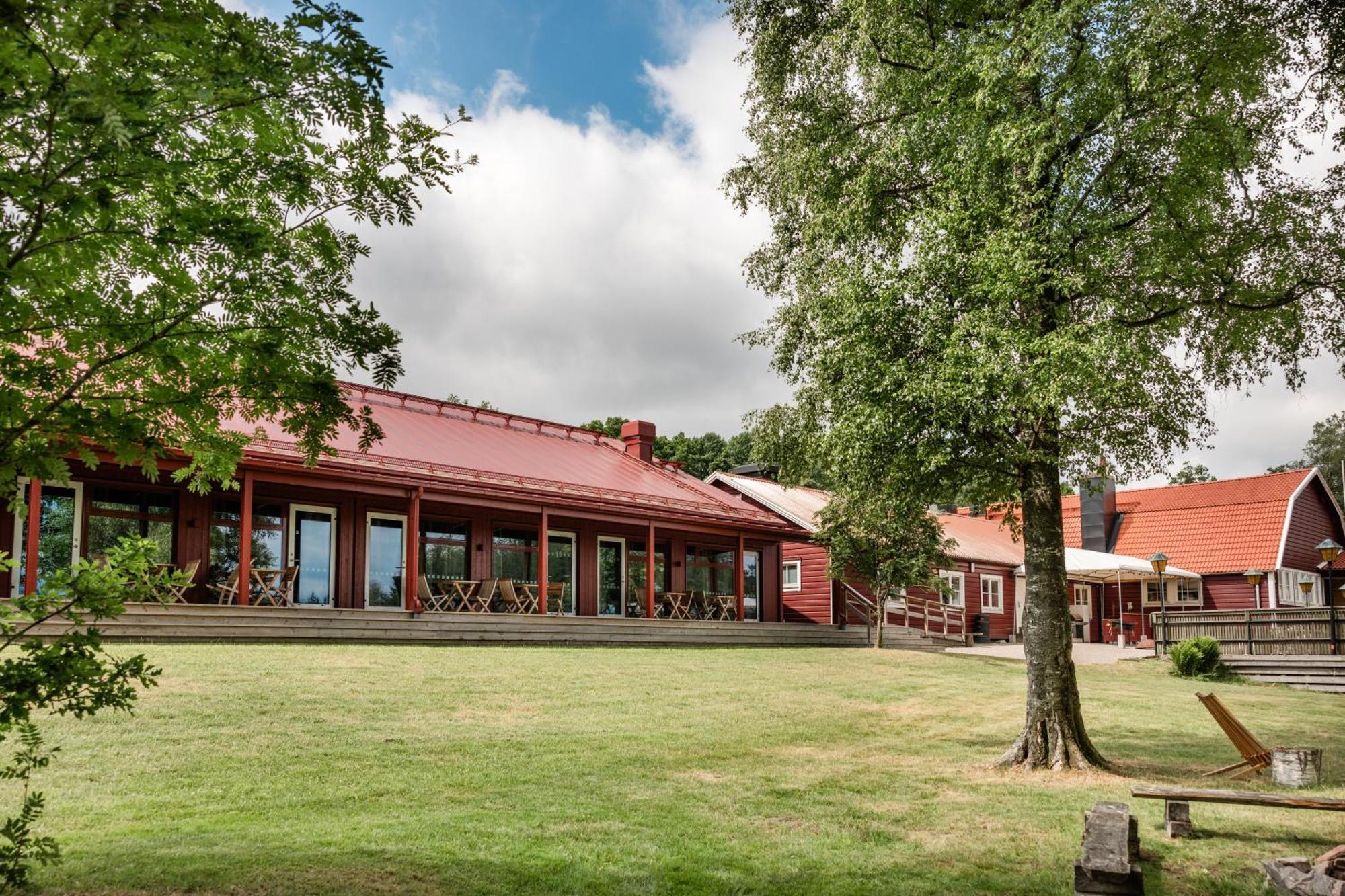 Akulla Outdoor Hotel *
